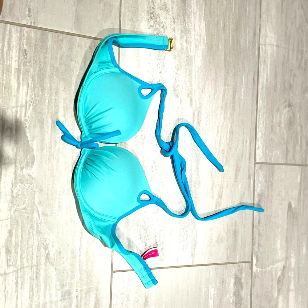 Push up Victoria secret bikini top